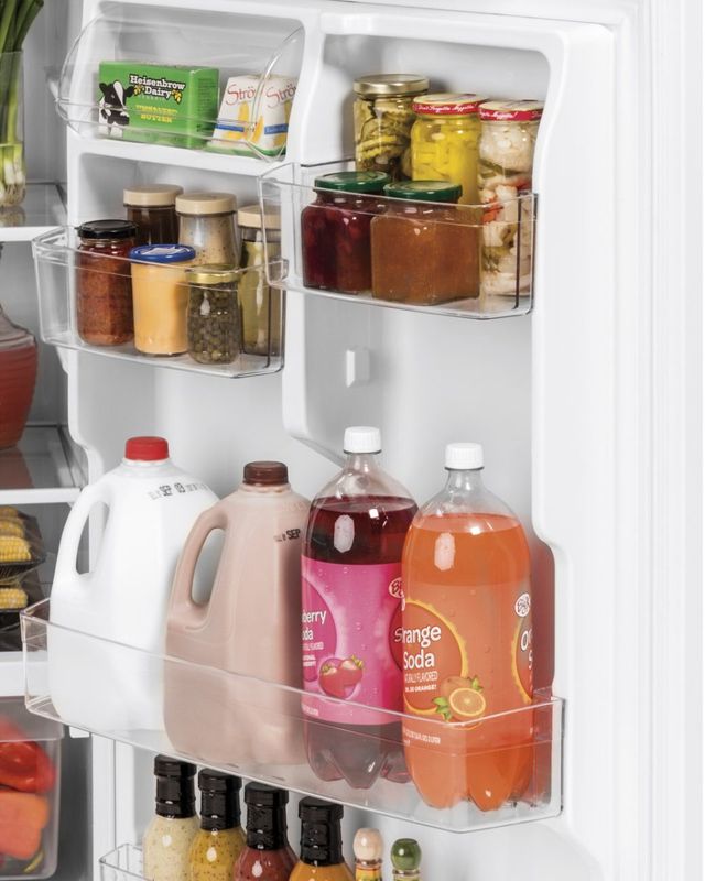 GE® 33 in. 21.9 Cu. Ft. Fingerprint Resistant Stainless Steel Top Freezer Refrigerator-6