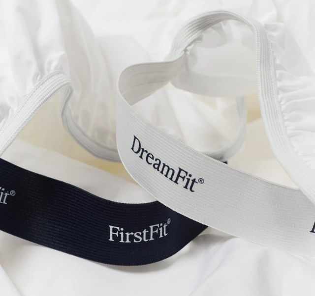 Dreamfit® DreamChill™ 4-Piece White Bamboo Comfort Stretch Knit Full Sheet Set-2
