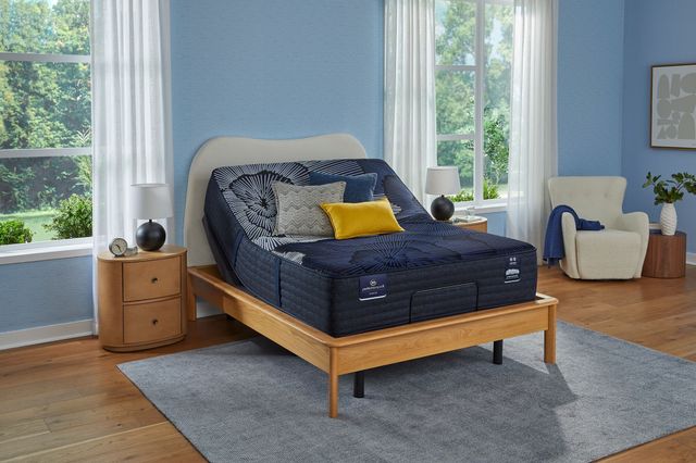 Serta® perfectsleeper X™ Prescott 14" Hybrid Plush Smooth Top King Mattress-1