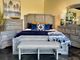 Vintage Furniture Westgate Queen Panel Bed-3