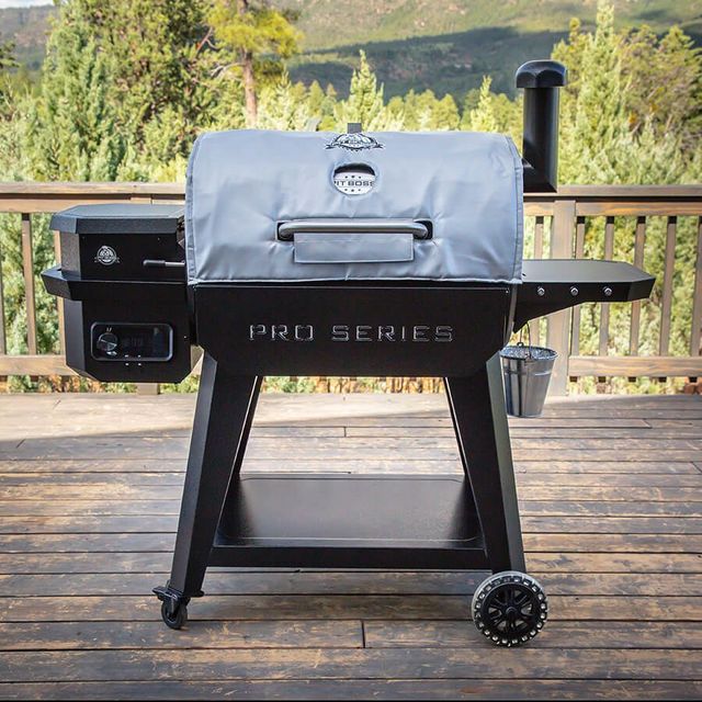 Pit Boss® Grills 800 Series Insulated Blanket-1