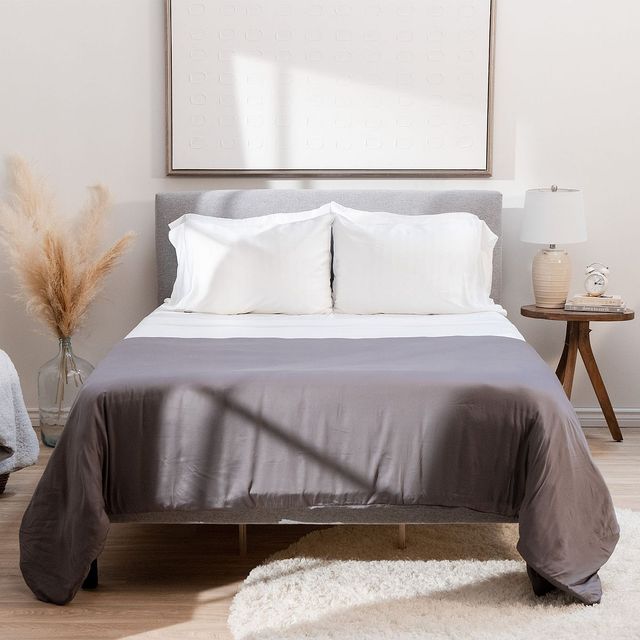 Hush Iced Grey Queen 25-Pound Cooling Weighted Blanket-1