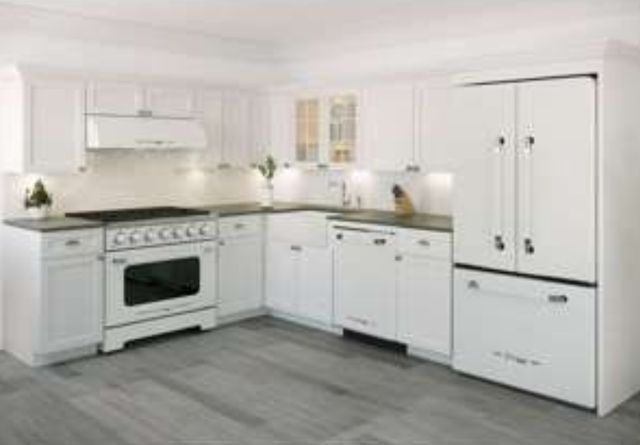 Unique® Appliances Classic Retro 36" Marshmallow White Under Cabinet Range Hood-1