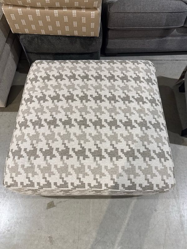 Clearance Fusion Furniture Basic Blass Berber Cocktail Ottoman-1