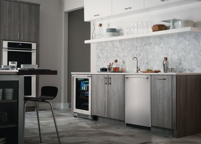 Electrolux 5 Piece Stainless Steel Kitchen Package-32