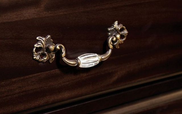 Furniture of America® Syracuse Dark Walnut Chest-2