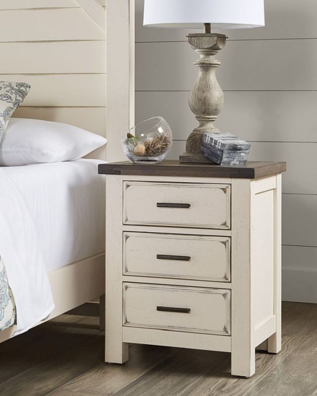 Vaughan-Bassett Chestnut Creek Two-Tone Nightstand-1