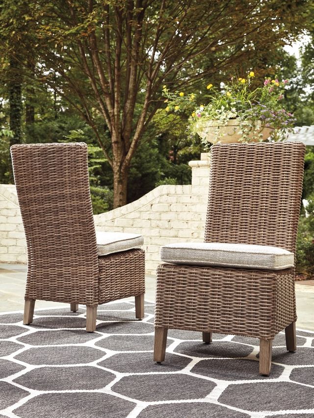 Signature Design by Ashley® Beachcroft 6-Piece Beige Outdoor Dining Set-4