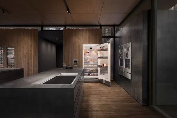 Gaggenau 400 Series 36 in. 20.6 Cu. Ft. Fully Integrated Counter Depth Column Refrigerator