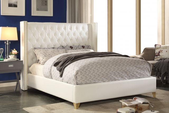 Meridian Furniture Soho White King Bed-1