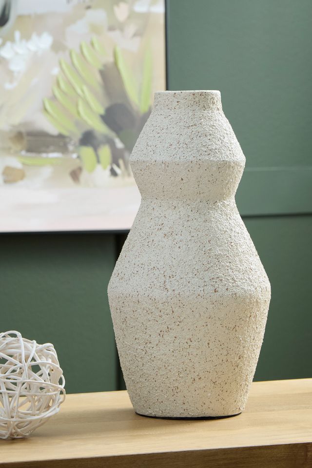 Signature Design by Ashley® Dawthorne Cream 13" Vase-2