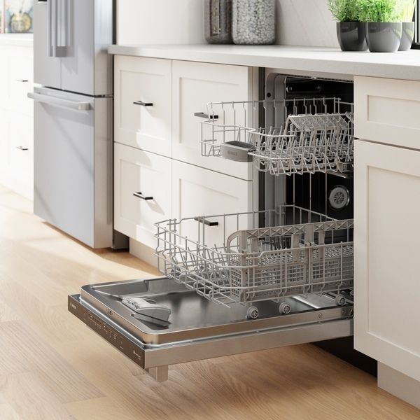 Bosch® 100 Series 24" Stainless Steel Top Control Built In Dishwasher-3