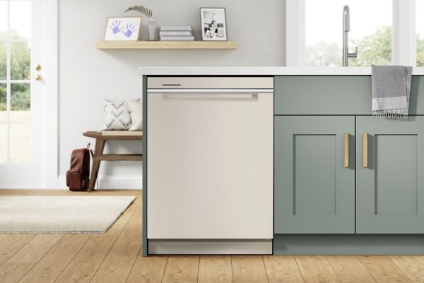 Whirlpool 24" Biscuit Top Control Built In Dishwasher