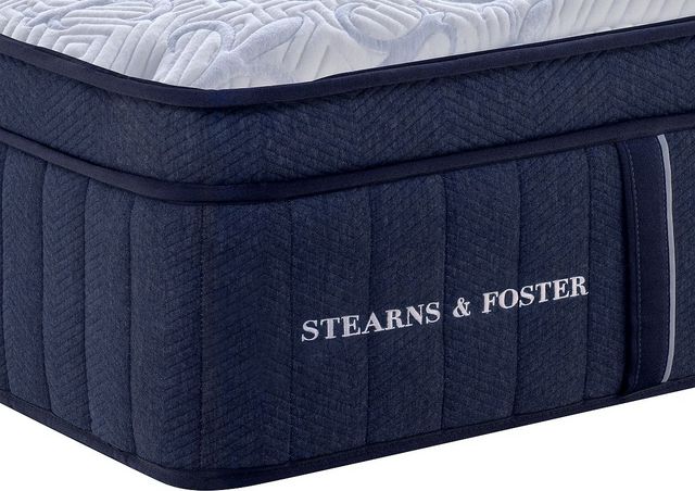 Grand matelas europlateau moelleux ressorts internes de Stearns & Foster® Estate Liam-1