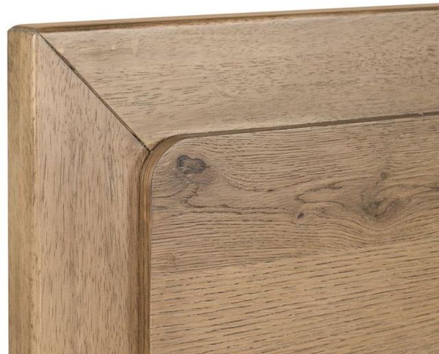 Magnussen Home® Davenport Rustic Caramel 89" Queen Panel Bed-3