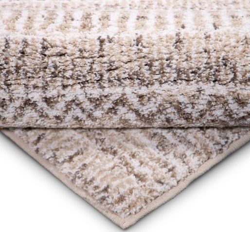 Orian Cloud 19 African Cloth Beige 5'x8' Area Rug-3