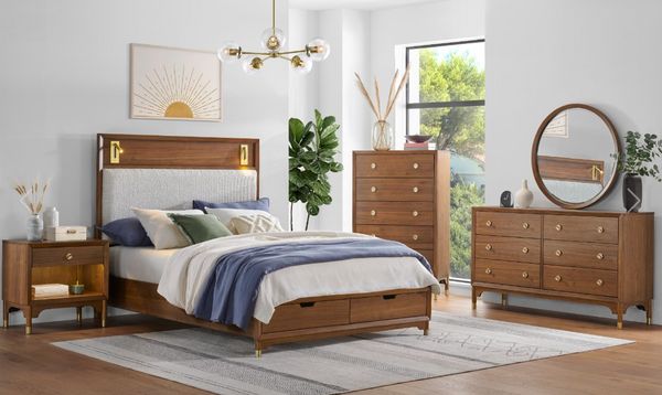front view of the Hillsdale Furniture Margo 5-Piece Walnut Queen Bedroom Set in a modern bedroom
