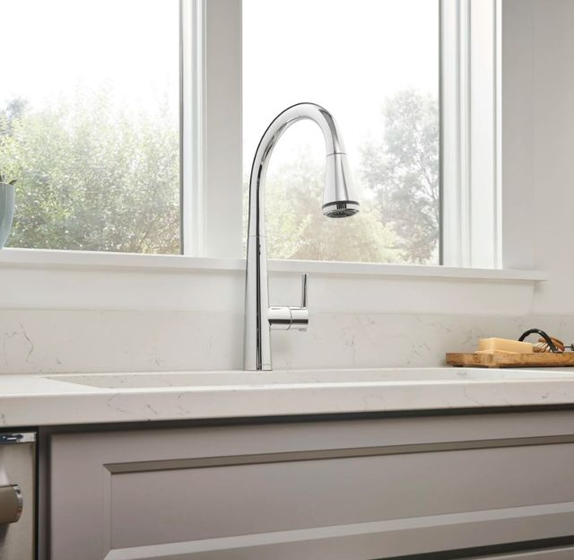 American Standard Edgewater® Polished Chrome Single-Handle Pull-Down Multi Spray Kitchen Faucet-1