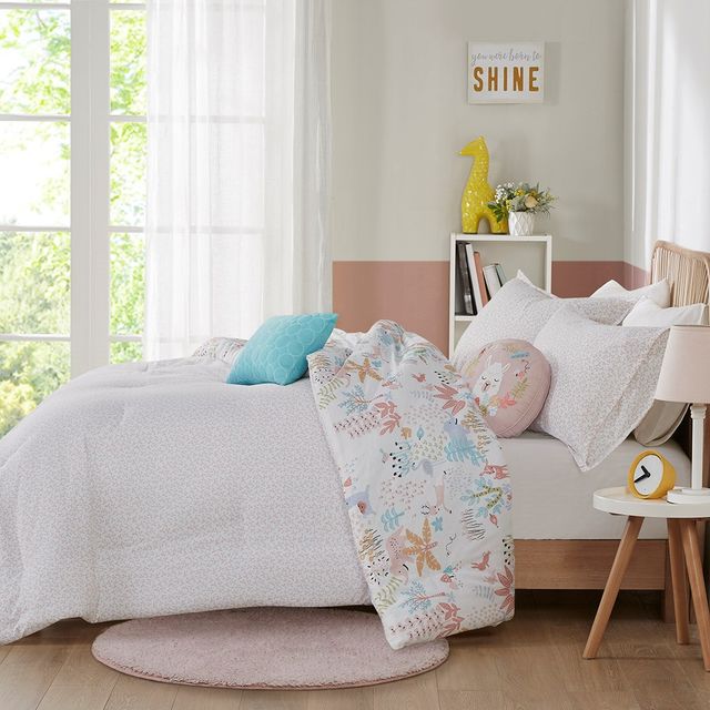 Olliix by Urban Habitat Kids Iris Blush Full/Queen Woodland  Animals Cotton Reversible Comforter Set-2