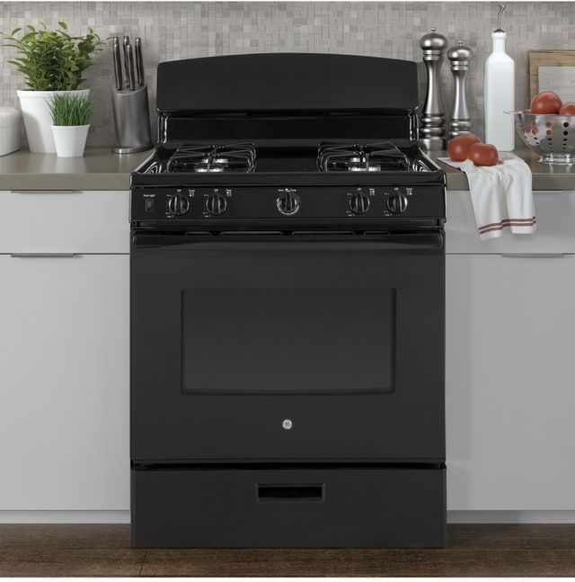GE® 30" Black Freestanding Gas Range-5