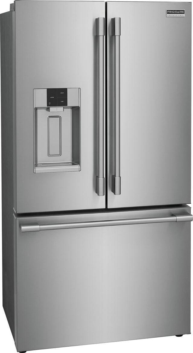Réfrigérateur à portes françaises de 36 po à profondeur comptoir Frigidaire Professional® de 22.6 pi³ - Acier inoxydable résistant aux traces de doigts-1
