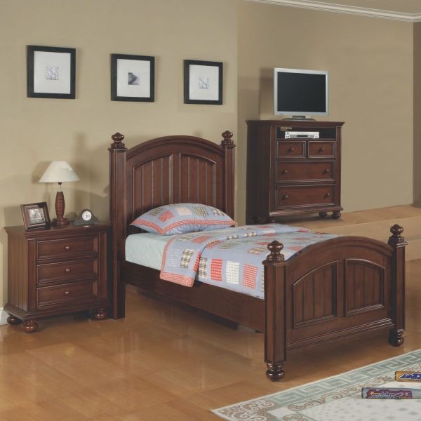 Winners Only® Cape Cod Chocolate Queen Panel Bed-1
