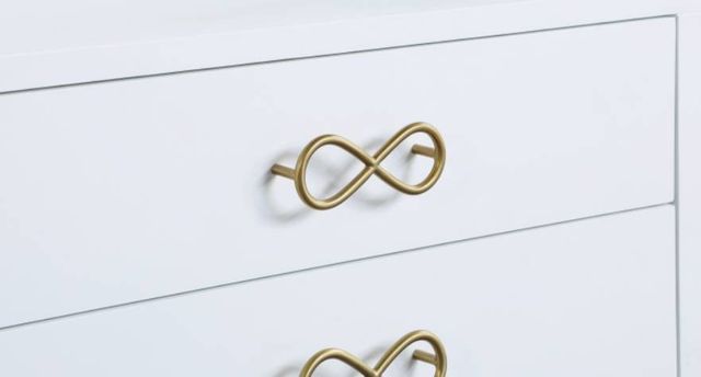 Meridian Furniture Bowtie Gold/White Dresser-3