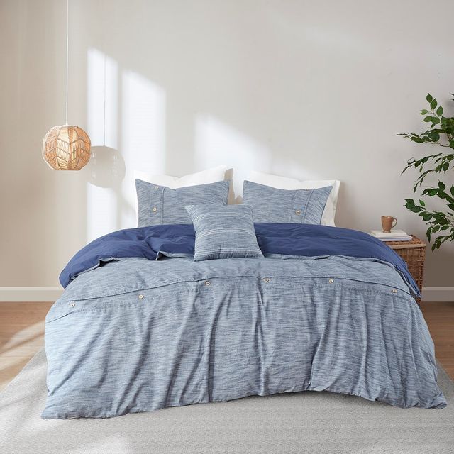 Olliix by Clean Spaces Dover 5 Piece Organic Cotton Oversized Indigo King/California King Comforter Cover Set-1