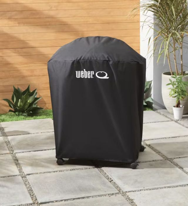 Weber® Premium Grill Cover-2