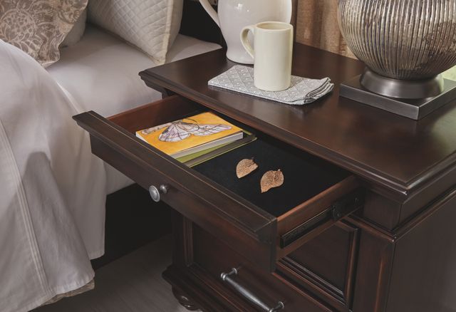 Signature Design by Ashley® Brynhurst Dark Brown Nightstand-2