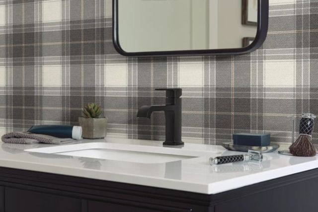 Peerless Ezra® Matte Black 6" Single Handle Curved Spout Lavatory Faucet-3