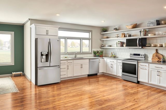 LG 1.8 Cu. Ft. PrintProof® Stainless Steel Over The Range Microwave-10