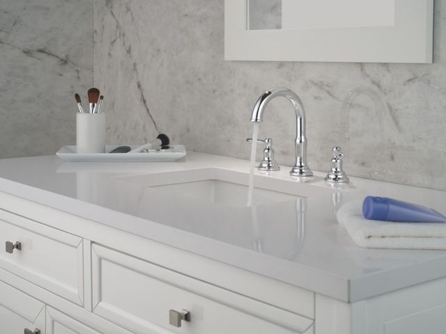 Delta Roe™ Chrome 2-Handle Widespread Bathroom Faucet-1