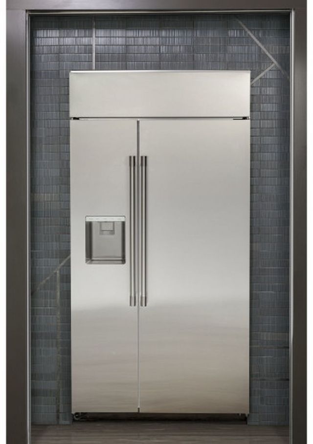 Monogram® 36 in. 20.2 Cu. Ft. Stainless Steel Built In Counter Depth Side-by-Side Refrigerator-5