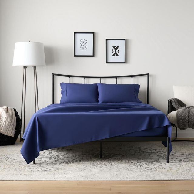 Weekender™ 4-Piece Blue Double-Brushed Microfiber Split King Sheet Set-1