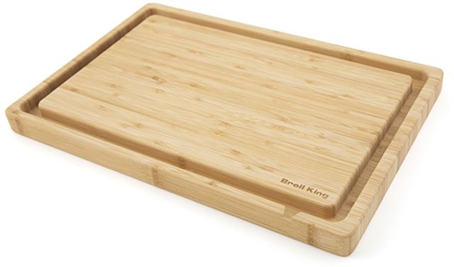 Broil King® Baron™ Bamboo Cutting Board