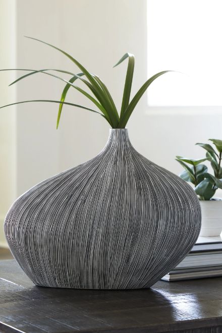 Signature Design by Ashley® Donya Antique Black 13" Vase-3