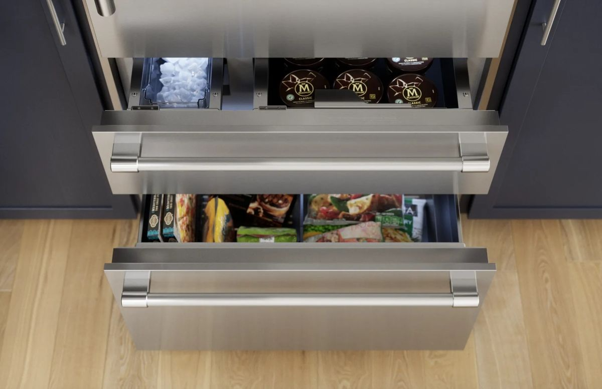 Thermador Refrigerator Features