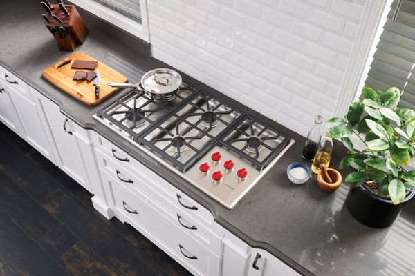 Wolf 36" Natural Gas Stainless Steel Professional Cooktop