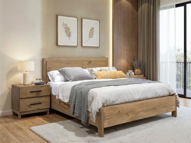 Magnussen Home® Davenport Rustic Caramel King Panel Bed-1