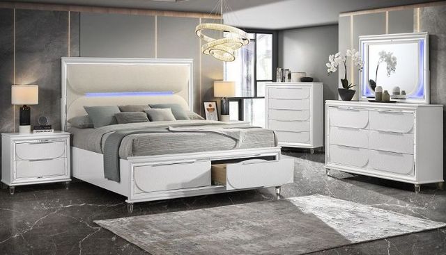 ACME Furniture Tarian White Eastern King Panel Bed-1