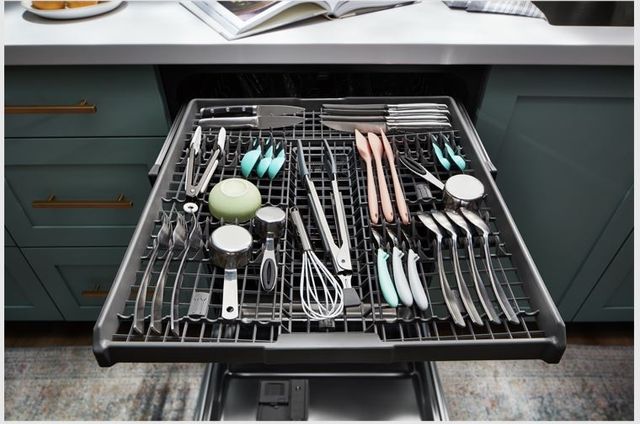 Whirlpool® 24" FingerPrint Resistant Stainless Steel Built In Dishwasher -5