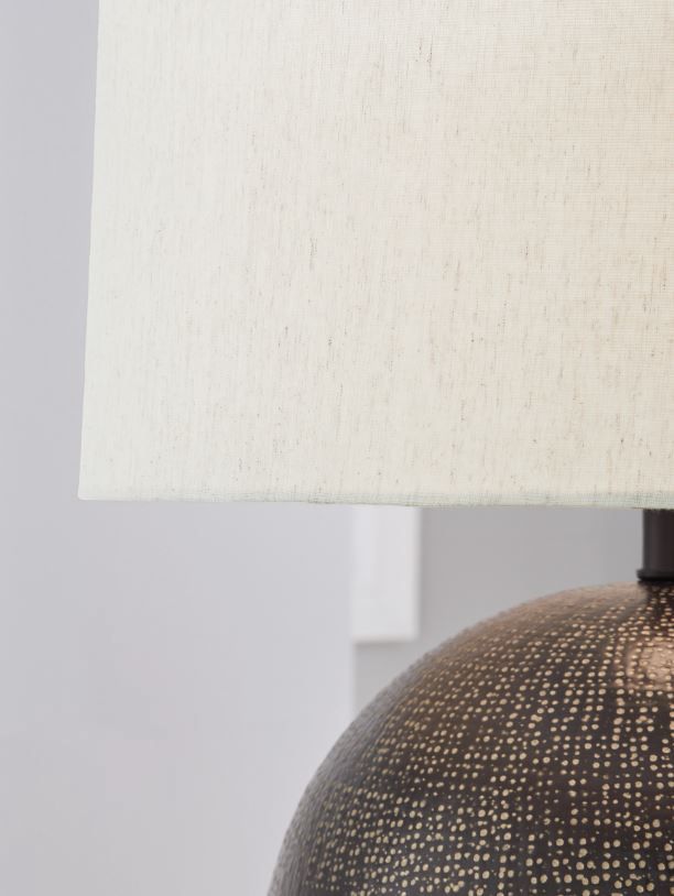 Signature Design by Ashley® Hambell Black Table Lamp-2