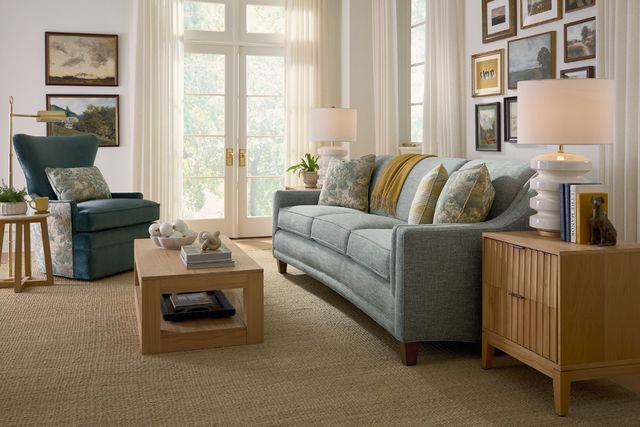 Craftmaster® Customizable New Traditions 91" Sofa-1