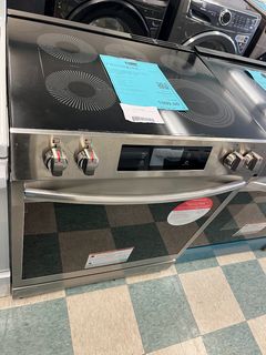 30 Inch Freestanding Electric Range