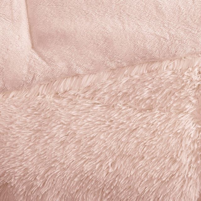 Olliix by Intelligent Design Malea Blush King/California King Shaggy Faux Fur Comforter Mini Set-2