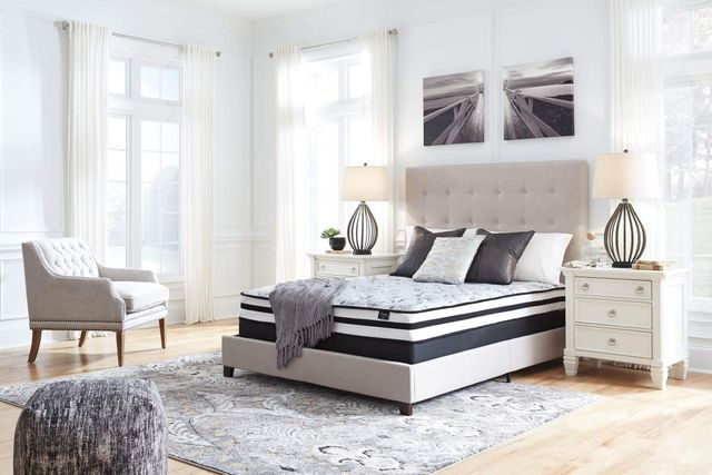 Matelas dans une boîte Chime 8 po ferme grand hybride de Sierra Sleep®-6