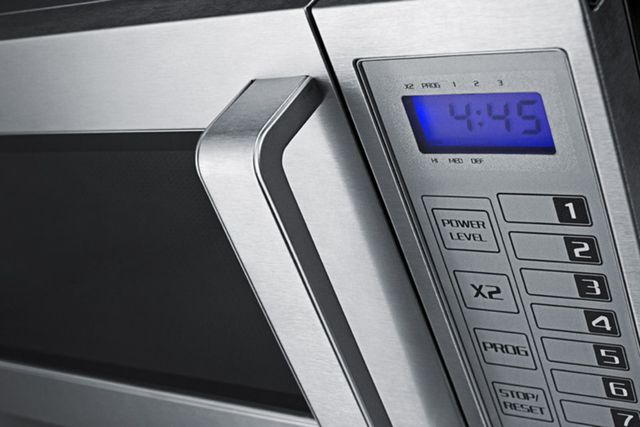 Summit Commercial® 0.9 Cu. Ft. Stainless Steel Frame Countertop Microwave-4