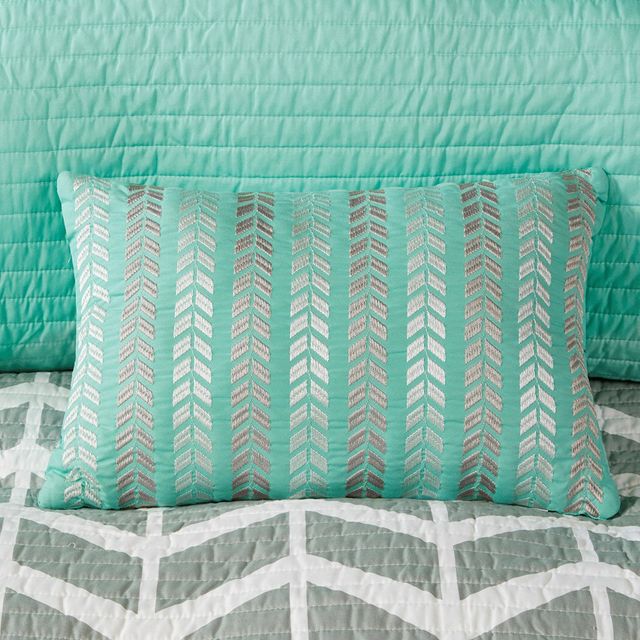 Olliix by Intelligent Design Nadia Teal Full/Queen Reversible Coverlet Set-4