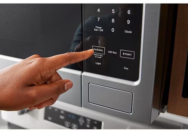 Maytag® 4 Piece Fingerprint Resistant Stainless Steel Kitchen Package-31